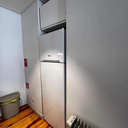 Stylish Stay, Renovated Gem In Bairro Alto Appartement *