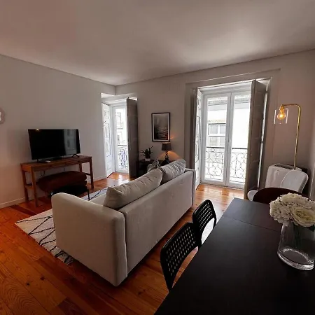 Lägenhet Stylish Stay, Renovated Gem In Bairro Alto *