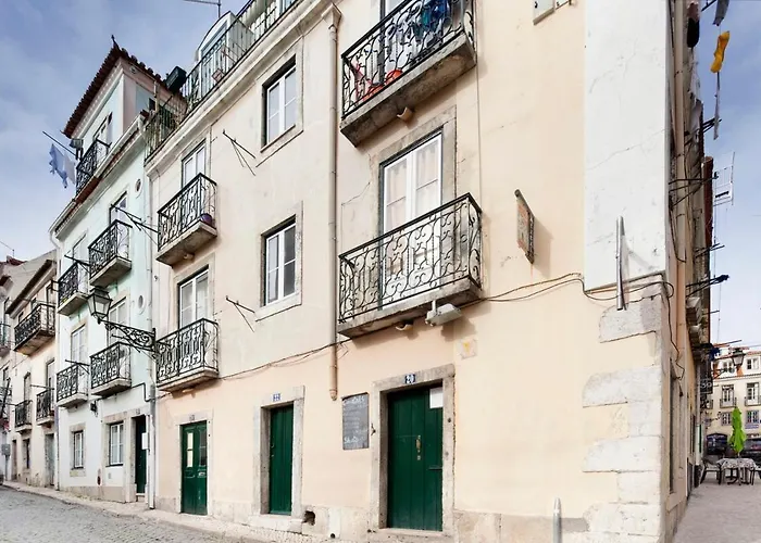 Stylish Stay, Renovated Gem In Bairro Alto Apartmán Lisboa