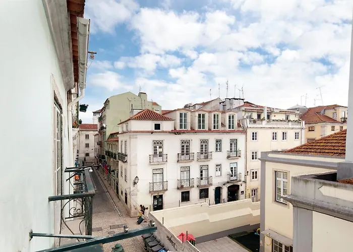 Apartament Stylish Stay, Renovated Gem In Bairro Alto *