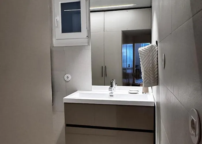 Stylish Stay, Renovated Gem In Bairro Alto Apartament *